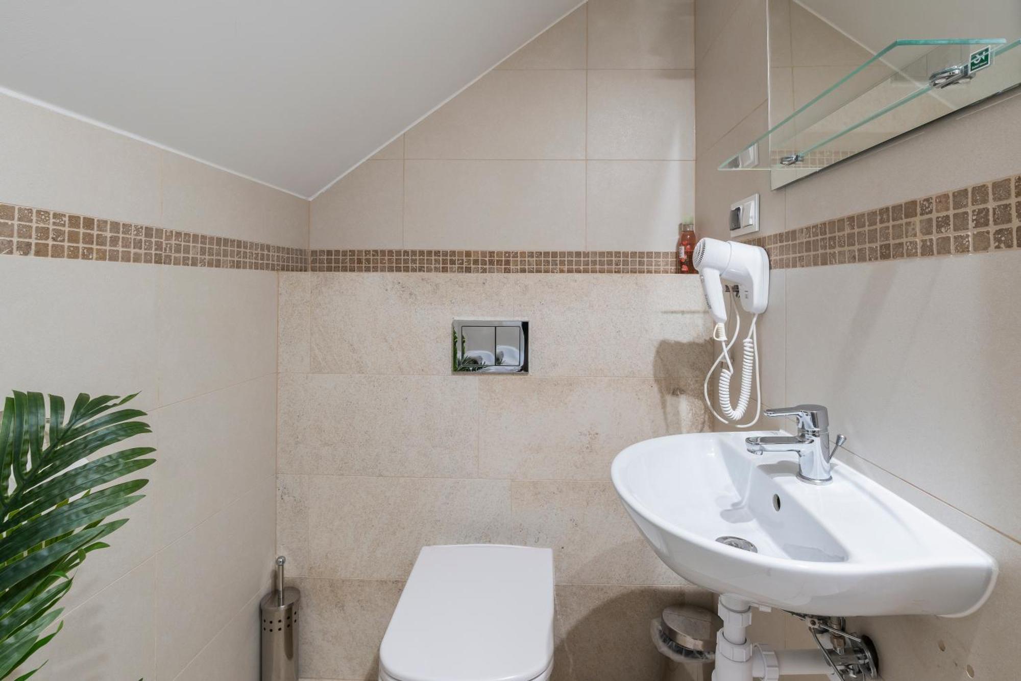 Jaskolka - Pokoje I Apartament Przy Plazy Olsztyn  Dış mekan fotoğraf